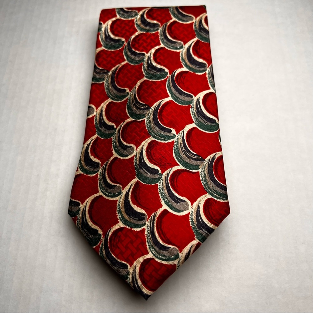 Roundtree&Yorke 100% Silk Men's Tie Red,Gold,Green,Lt Brown&Dark Brown Swiggles